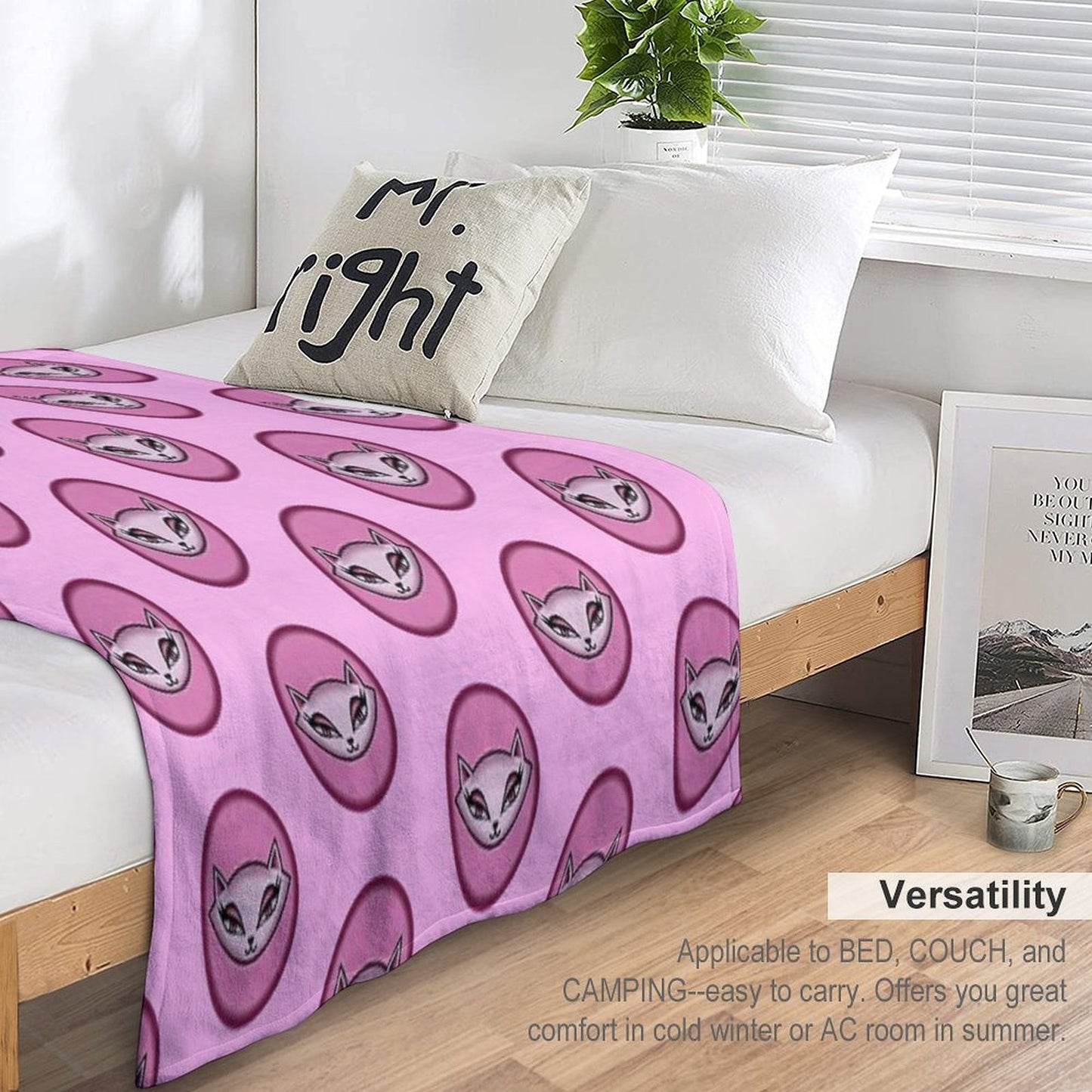 Bratz Jade Kool Kat Symbol V.4 Throw Blanket