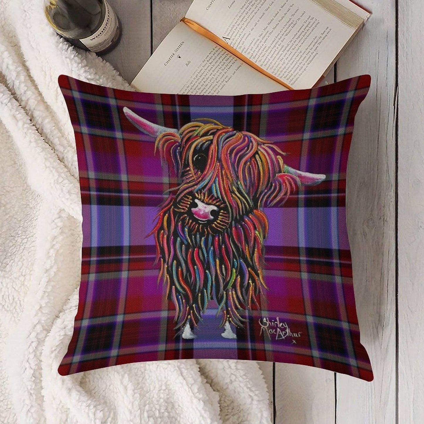 SCoTTiSH HiGHLaND CoW ' TaRTaN BoLLY P ' BY SHiRLeY MacARTHuR Linen Throw Pillow Cover