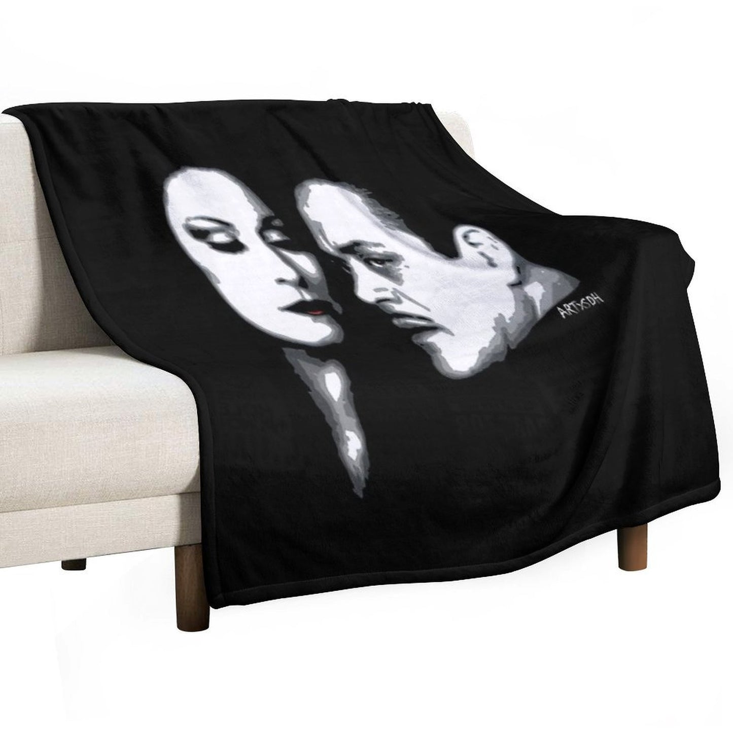 Gomez And Morticia Throw Blanket