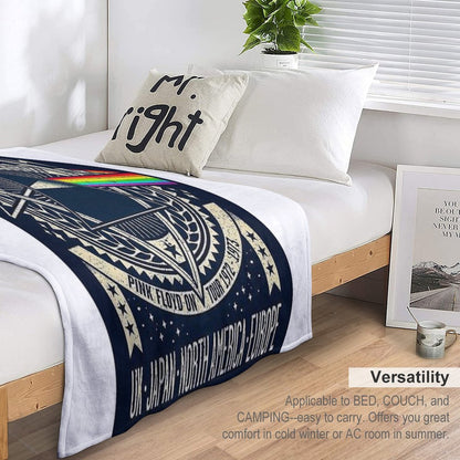 Tour Musical - The Drack Side Of The Moon Poster Throw Blanket