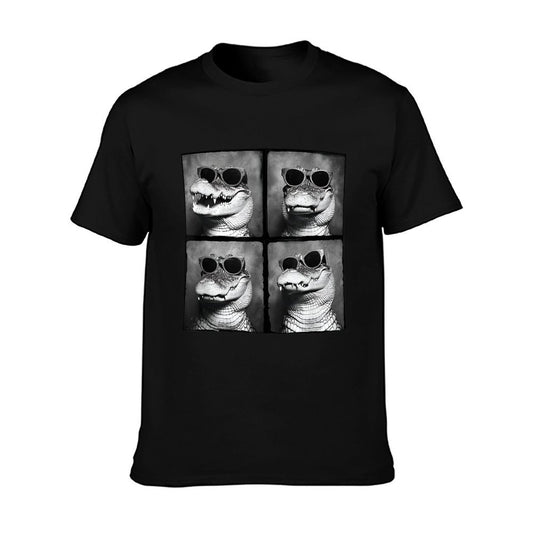 Funny Crocodile In Sunglasses Quirky Alligator Funny Gator T-Shirt