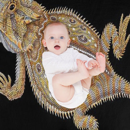 Horned Lizard Throw Blanket