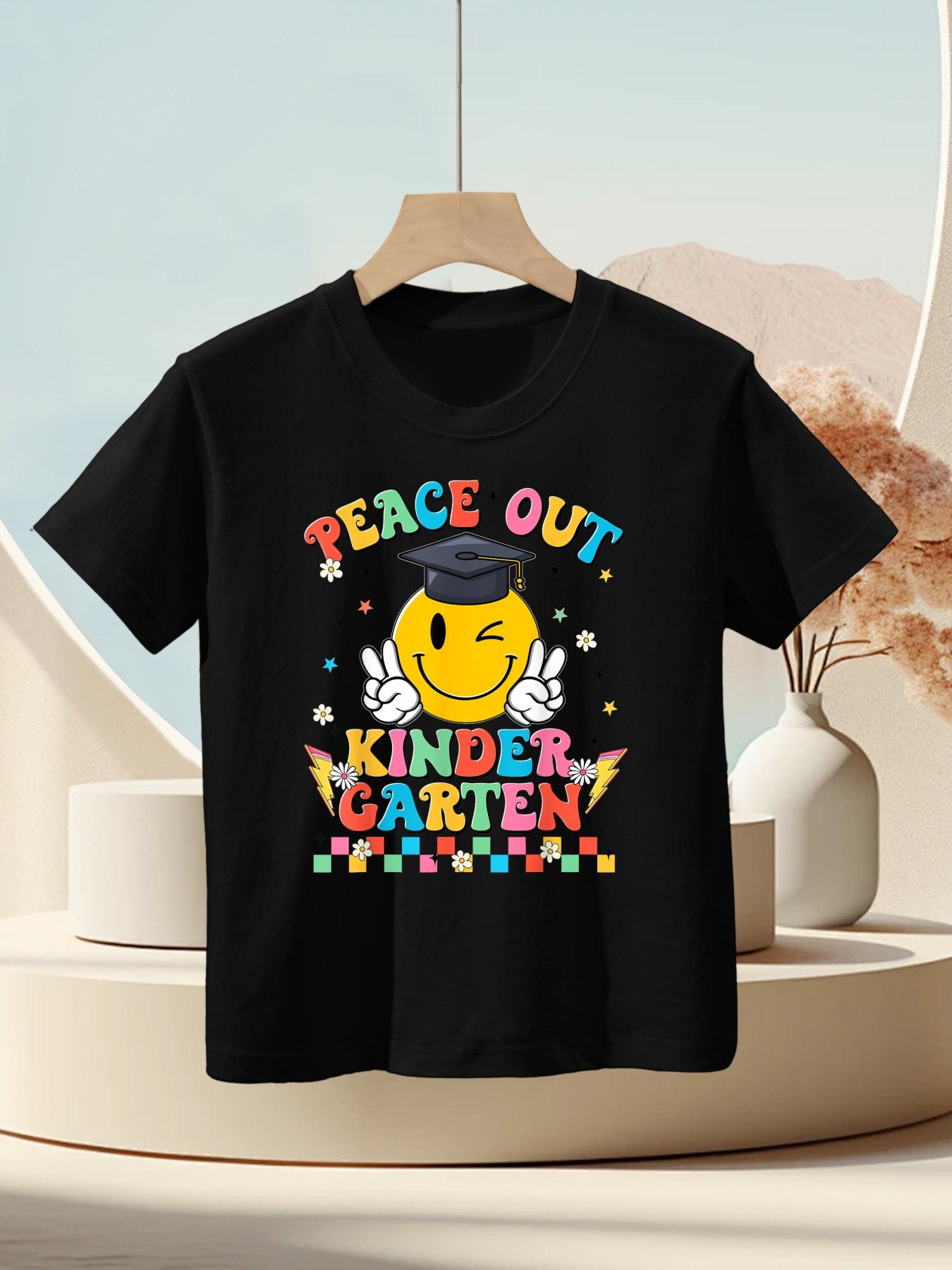 Peace Out Kindergarten Graduation Last Day Teachers Boys Gir Kids T-Shirt