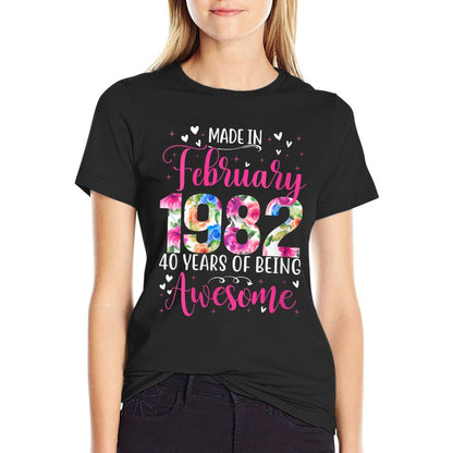 Womens 40th Birthday Floral Gift for Womens Born in February 1982  Cotton T-Shirt