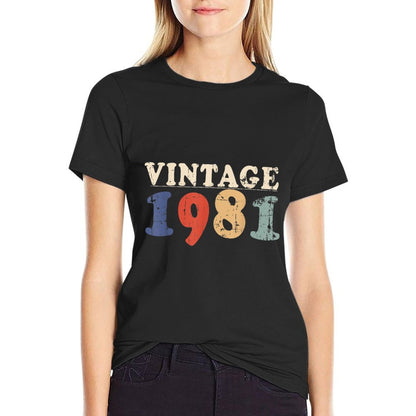 1981 40th Birthday Gift Vintage Retro Men Women 40 Years Old  Durable T-Shirt