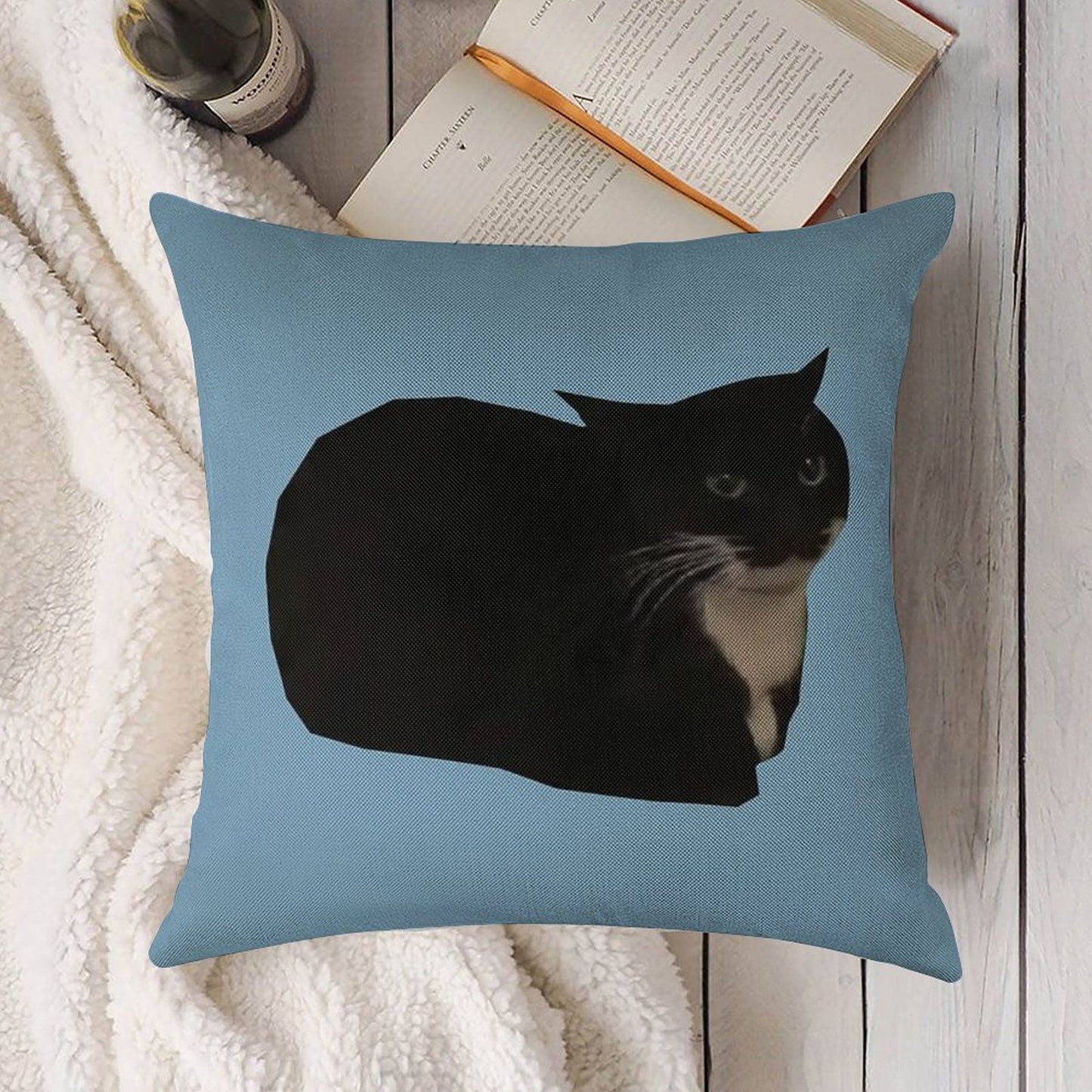 Maxwell The Cat Linen Throw Pillow Cover