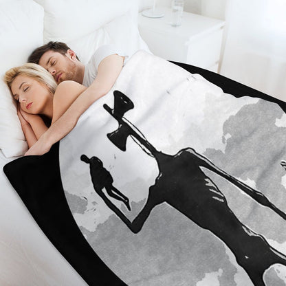 Siren Head Throw Blanket