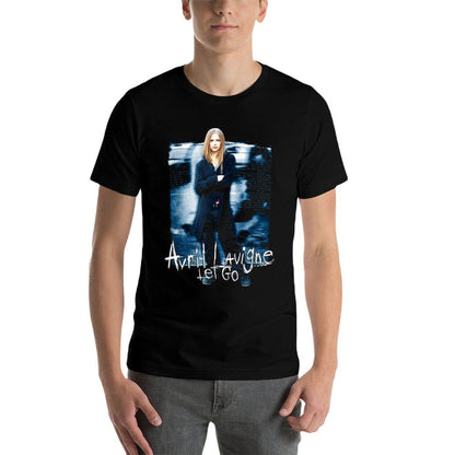 Avril Lavigne Official Let Go - Black, Unisex-Adults, Small,, Classic Fit, Cotton, Polyester  Wrinkle-resistant T-Shirt