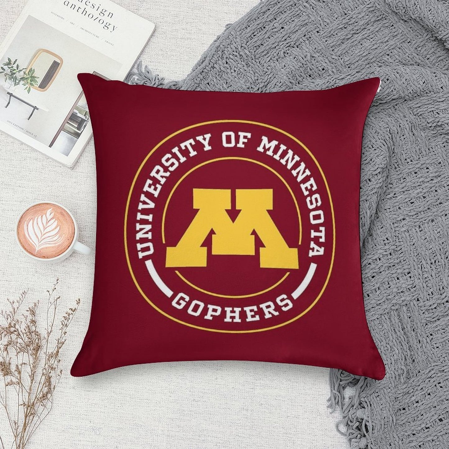 Gophers - Circle Design Soft Ultra-Soft Texture Throw Pillow