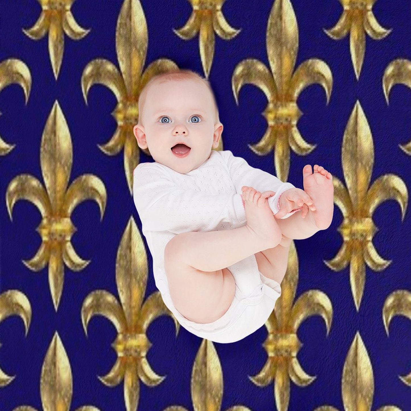 Fleur De Lys  Fleur De Lis 3D Gold Look Pattern, Large Corroded Throw Blanket