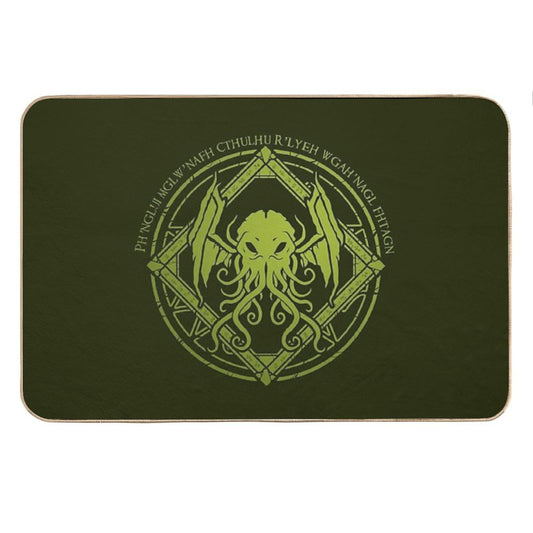 Cthulhu - Lovecraft - Chant Design Bath Mat
