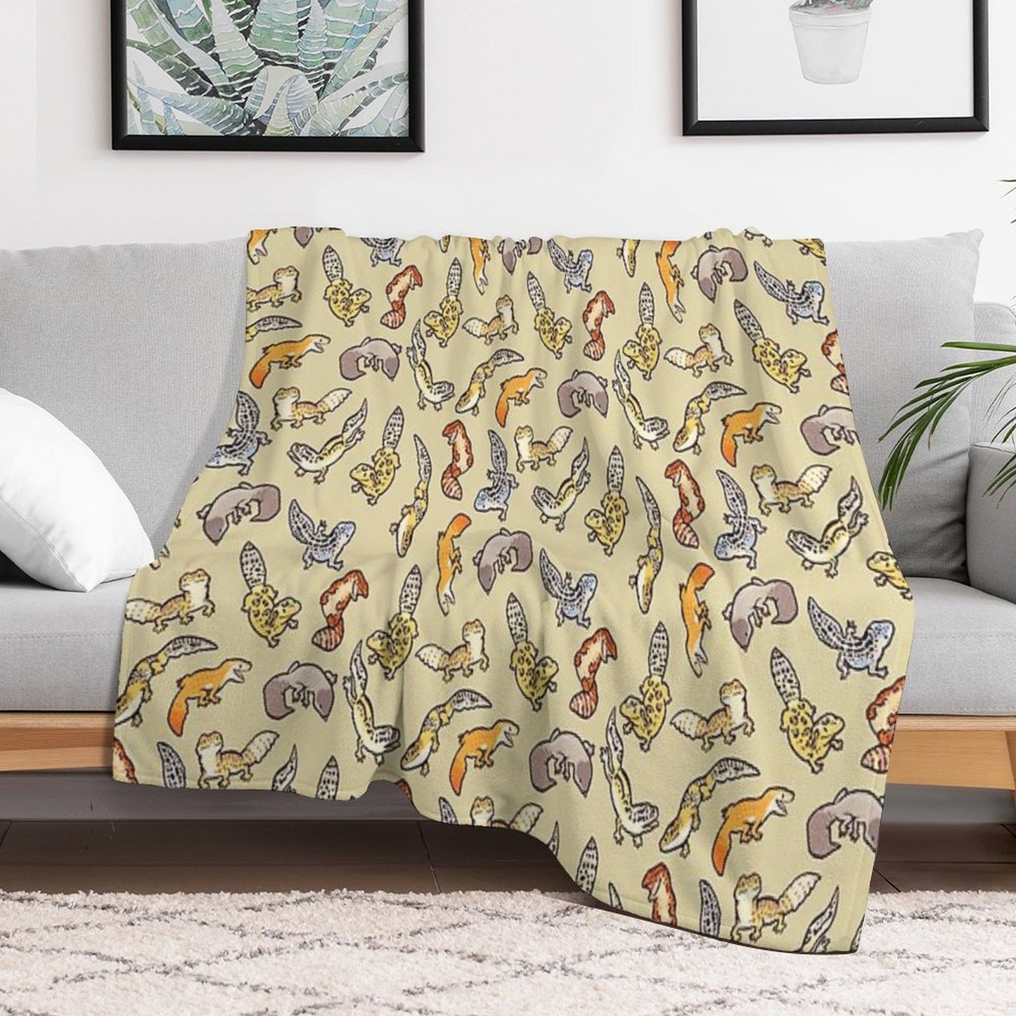 Chub Gecko Babies Throw Blanket