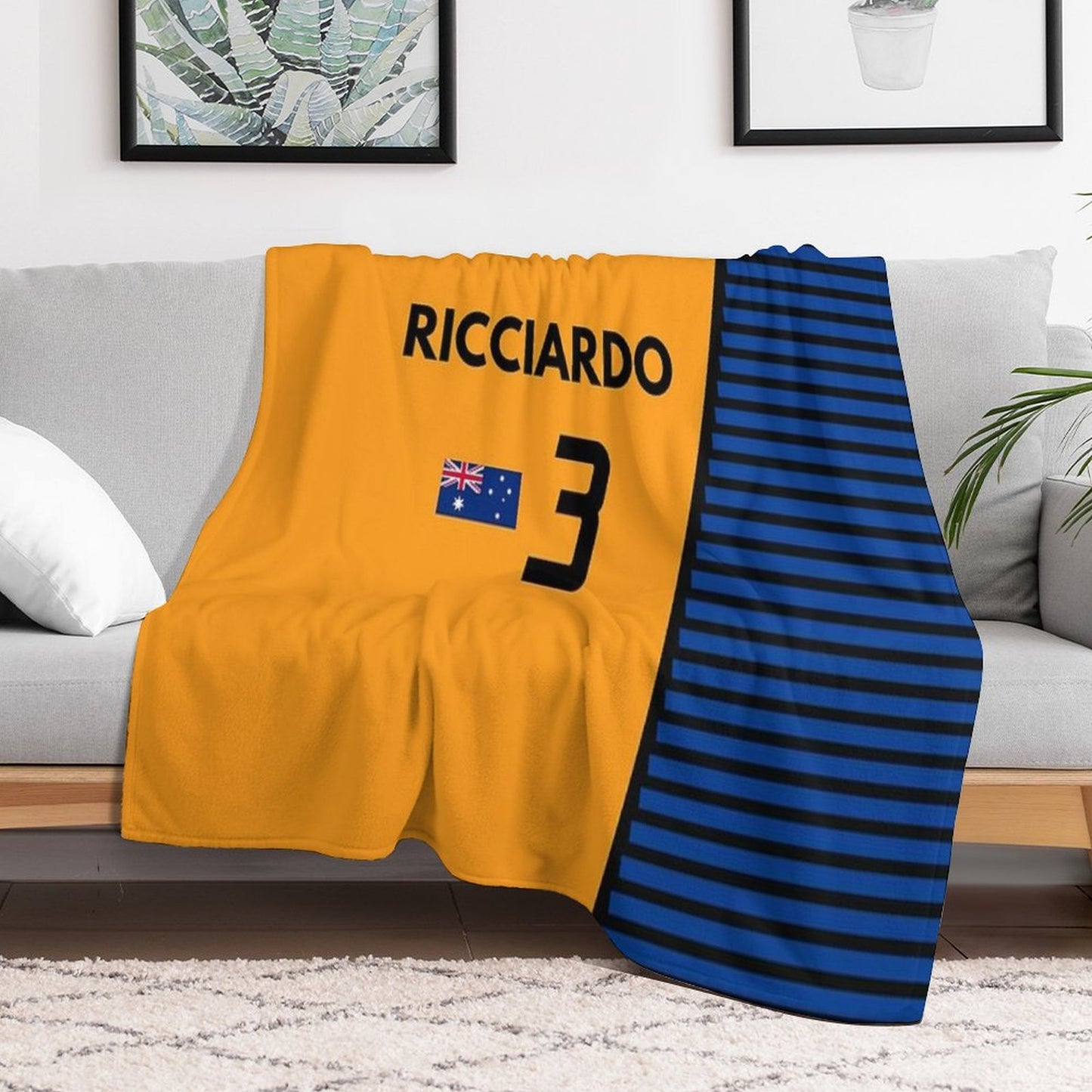 F1 2021 - #3 Ricciardo Throw Blanket