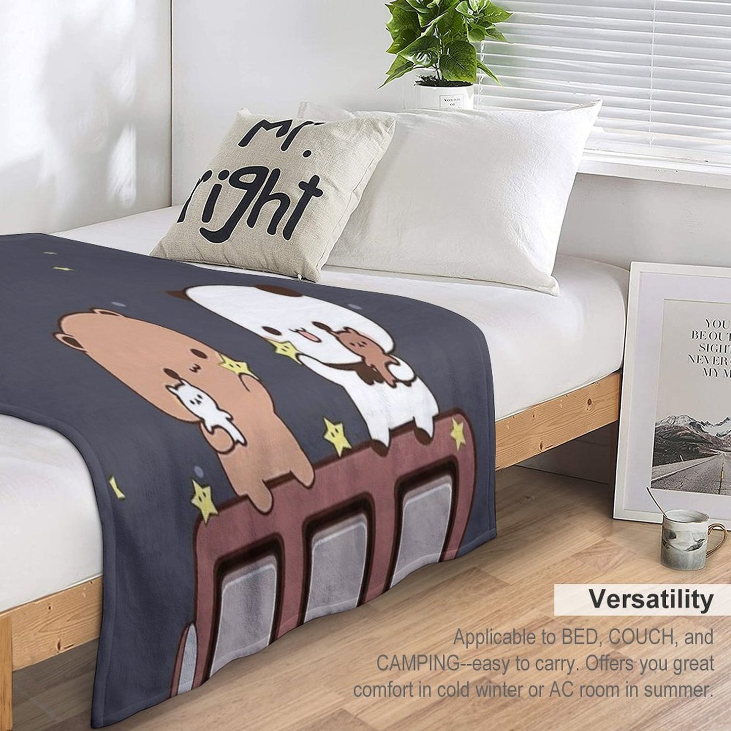 Bubu And Dudu Watching The Moon Together Throw Blanket