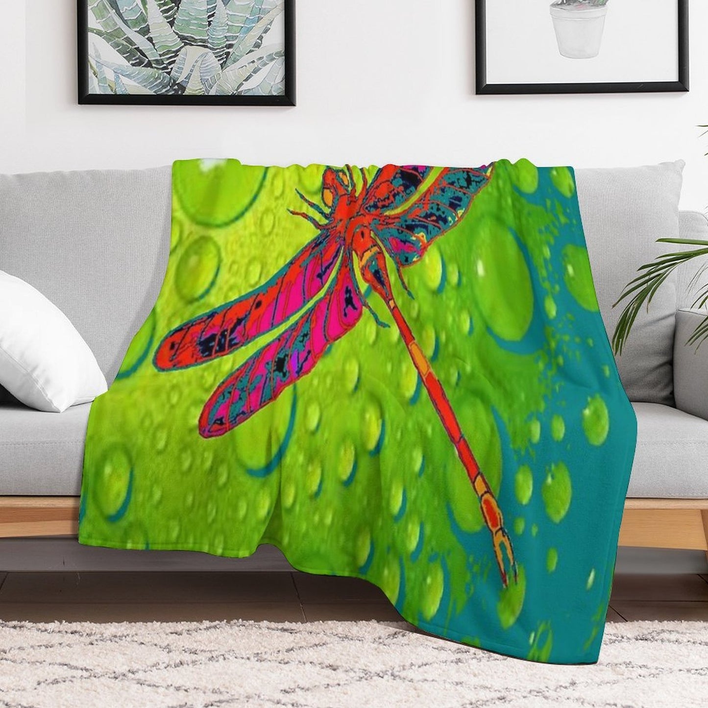 RED DRAGONFLY GREEN DEW PATTERN ART Throw Blanket